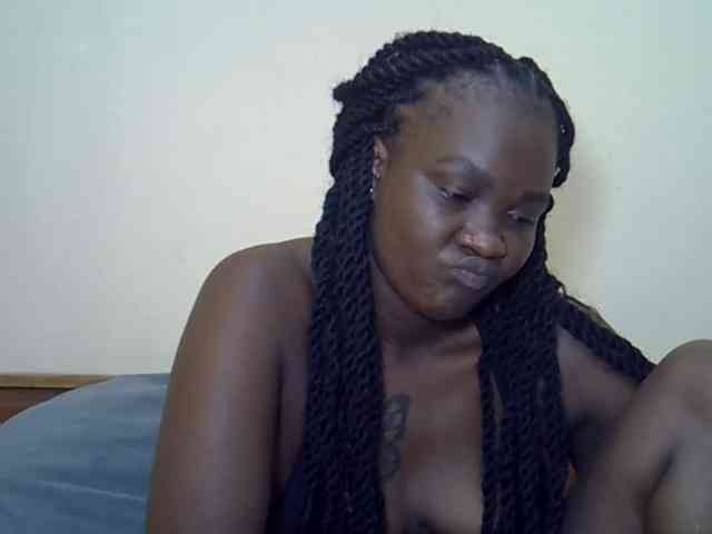 Prettyliz30 webcam