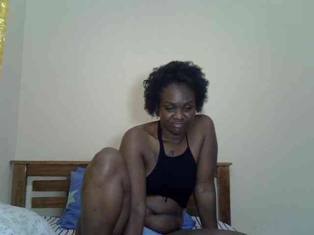 Prettyliz30 webcam
