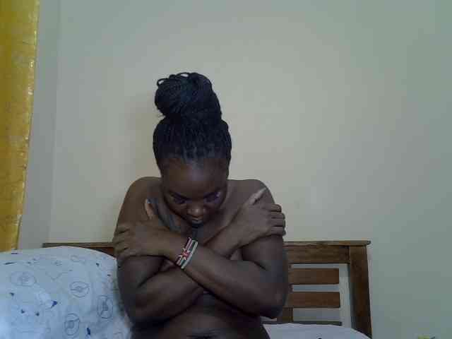 Prettyliz30 webcam