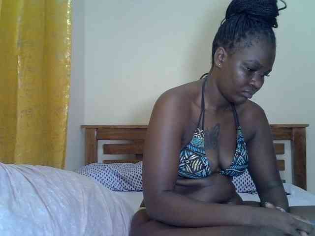 Prettyliz30 webcam