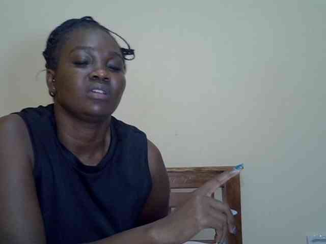 Prettyliz30 webcam