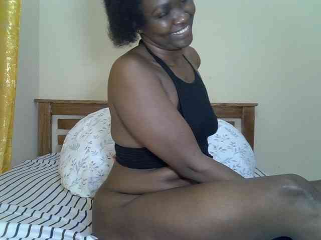 Prettyliz30 webcam