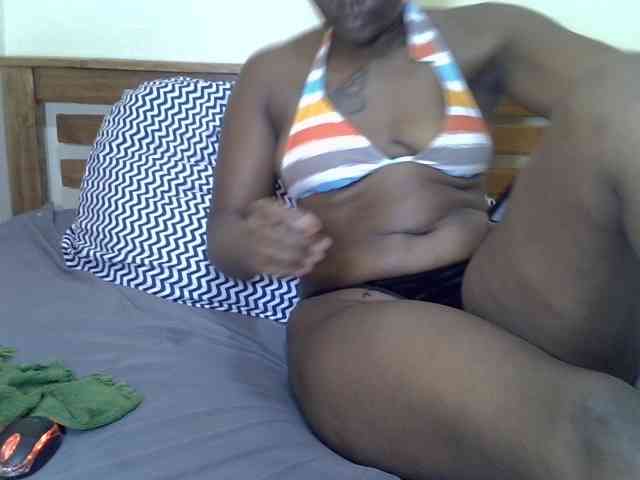 Prettyliz30 webcam