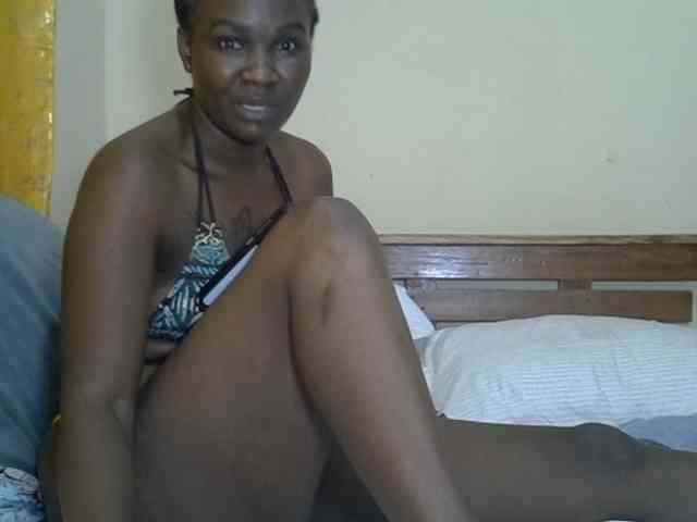 Prettyliz30 webcam