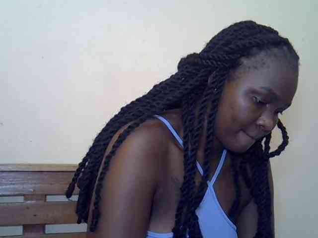 Prettyliz30 webcam