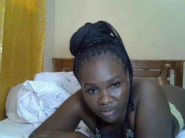 Prettyliz30 webcam
