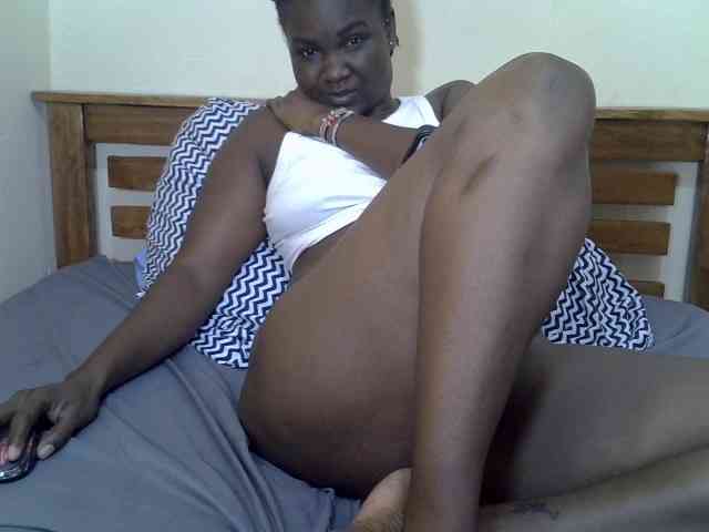 Prettyliz30 webcam