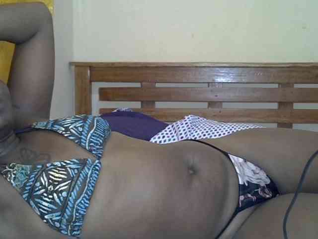 Prettyliz30 webcam