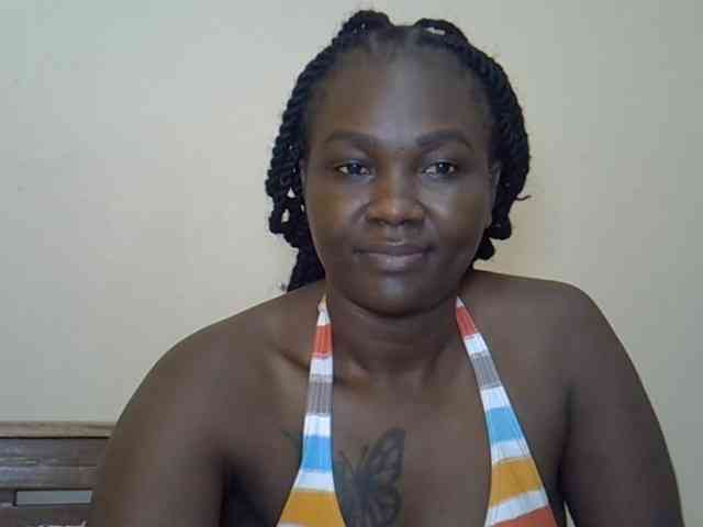 Prettyliz30 webcam