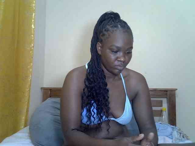 Prettyliz30 webcam