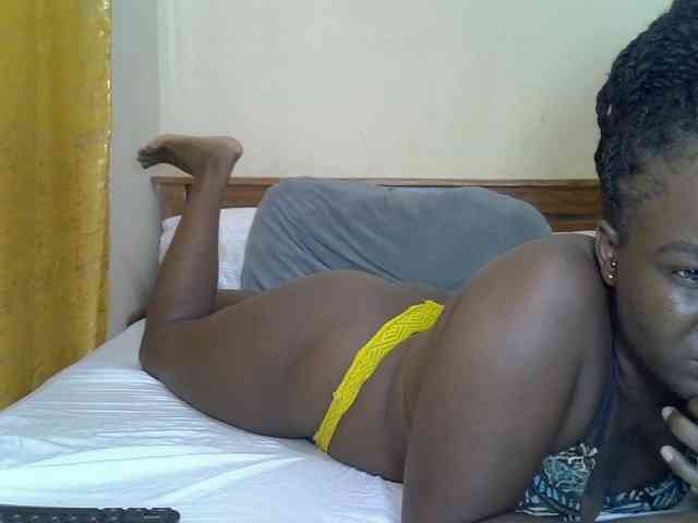 Prettyliz30 webcam