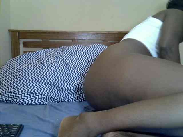 Prettyliz30 webcam