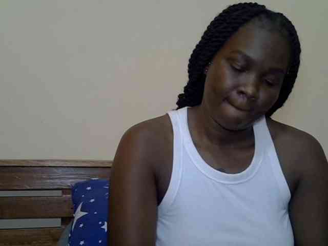 Prettyliz30 webcam