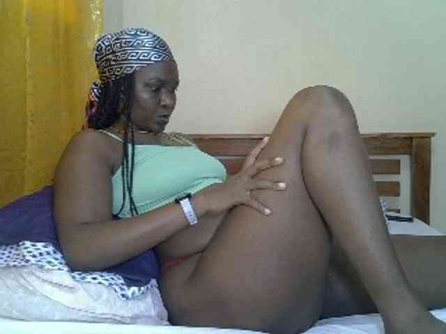Prettyliz30 webcam