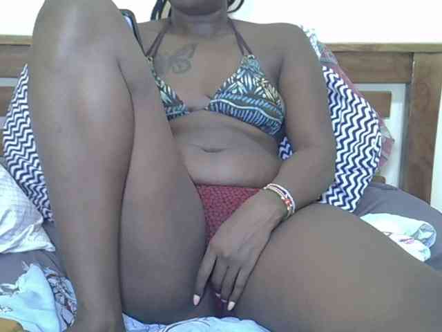 Prettyliz30 webcam