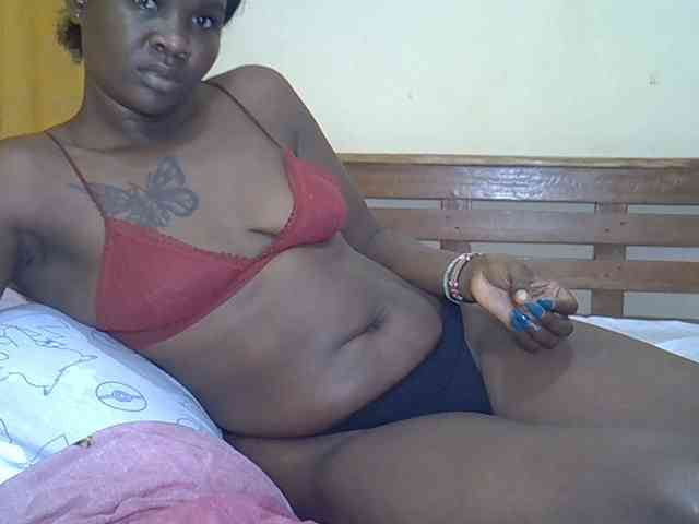 Prettyliz30 webcam