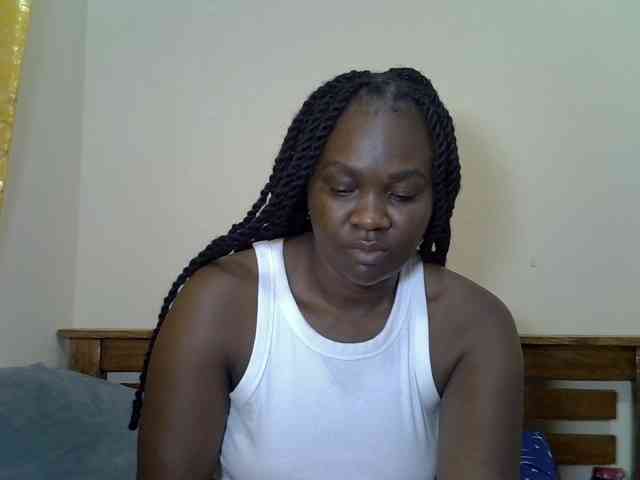 Prettyliz30 webcam