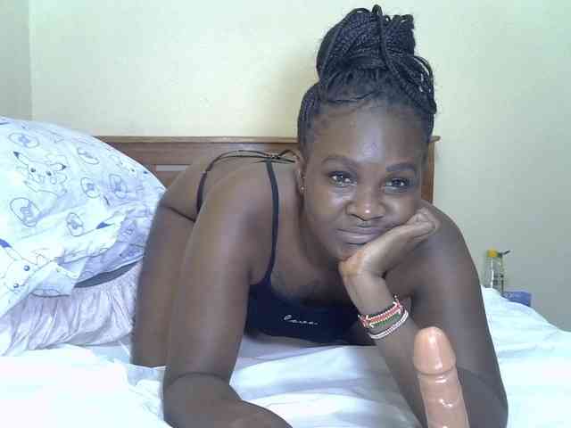 Prettyliz30 webcam