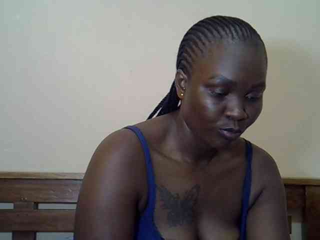 Prettyliz30 webcam