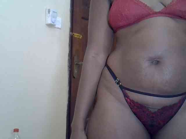 Prettyliz30 webcam