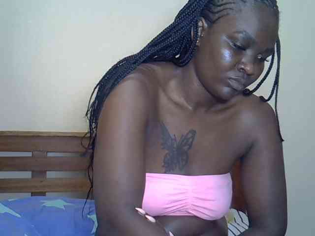 Prettyliz30 webcam