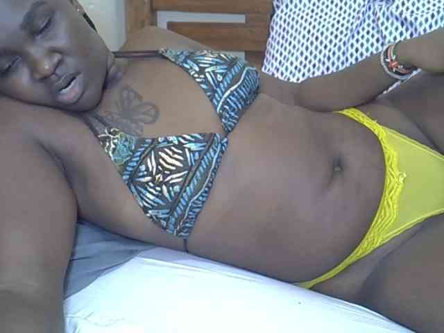 Prettyliz30 webcam