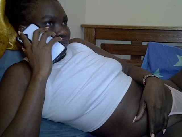Prettyliz30 webcam