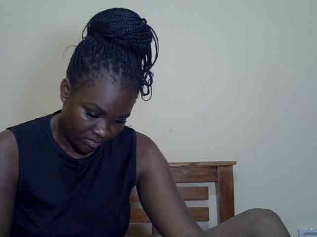 Prettyliz30 webcam