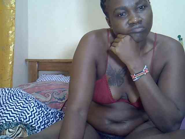 Prettyliz30 webcam