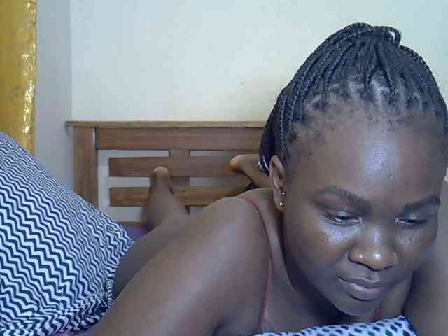 Prettyliz30 webcam