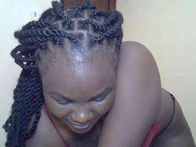 Prettyliz30 webcam
