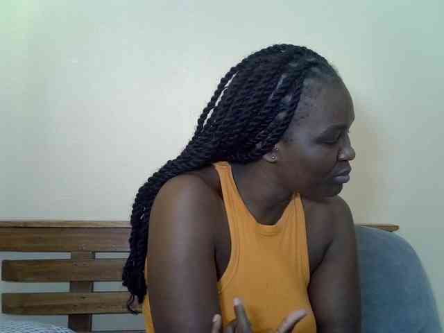 Prettyliz30 webcam