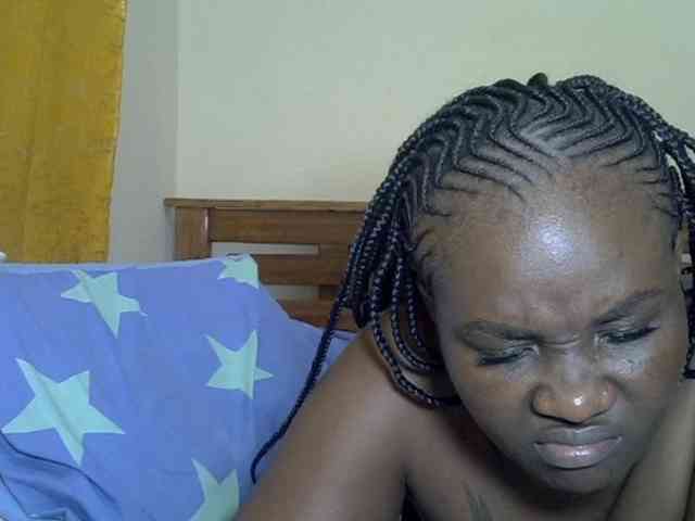 Prettyliz30 webcam