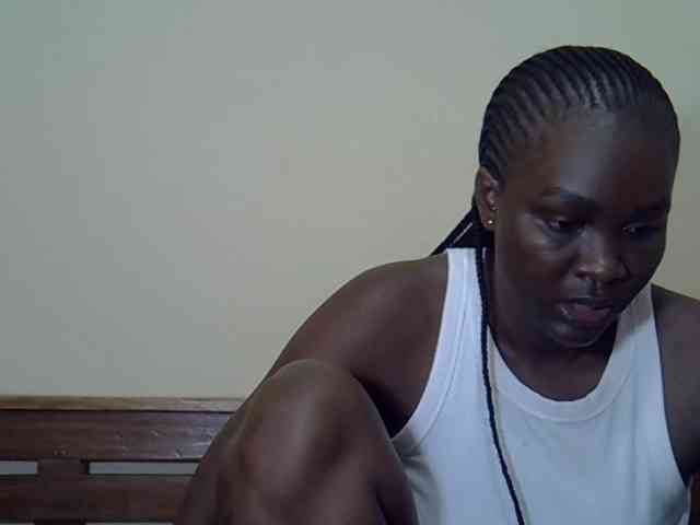 Prettyliz30 webcam