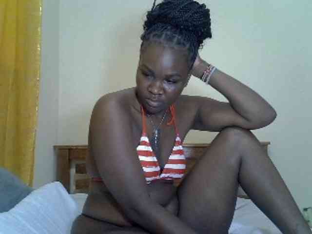 Prettyliz30 webcam