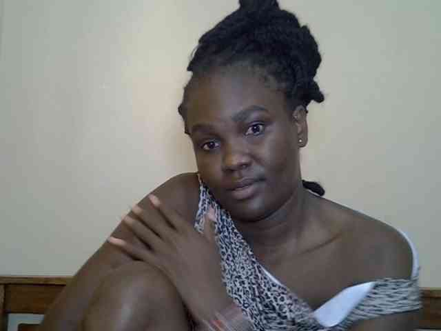 Prettyliz30 webcam