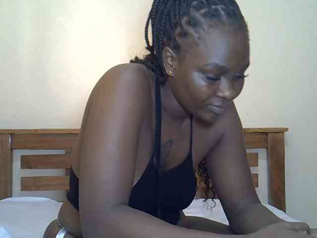 Prettyliz30 webcam