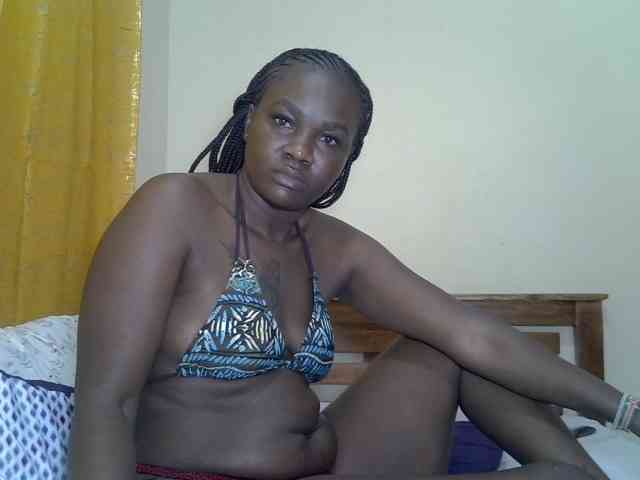 Prettyliz30 webcam