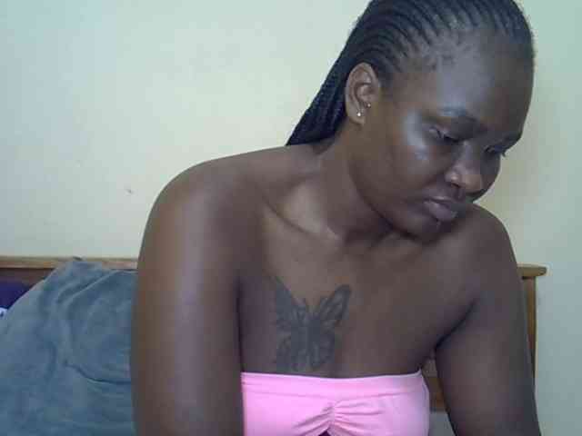 Prettyliz30 webcam
