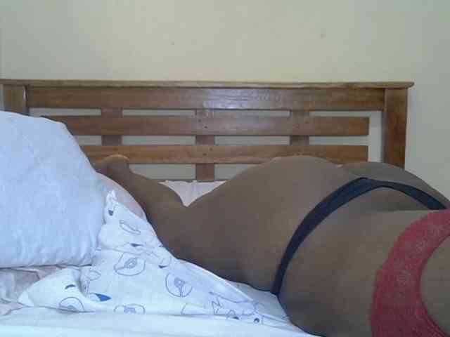 Prettyliz30 webcam