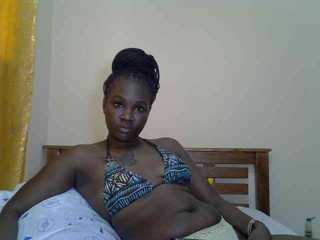 Prettyliz30 webcam