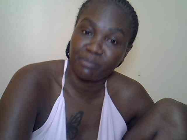 Prettyliz30 webcam