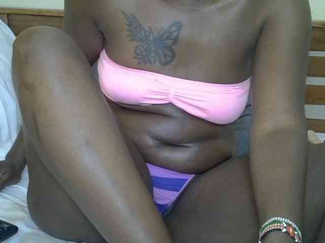 Prettyliz30 webcam