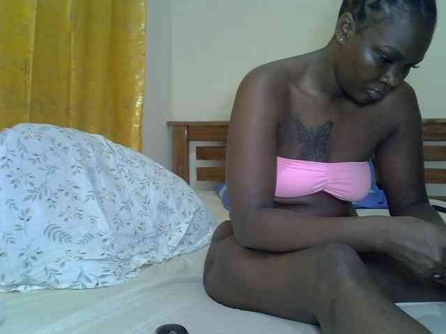 Prettyliz30 webcam
