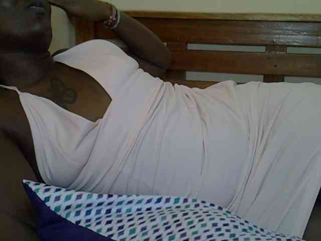 Prettyliz30 webcam