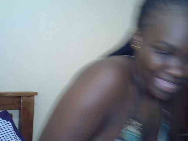 Prettyliz30 webcam