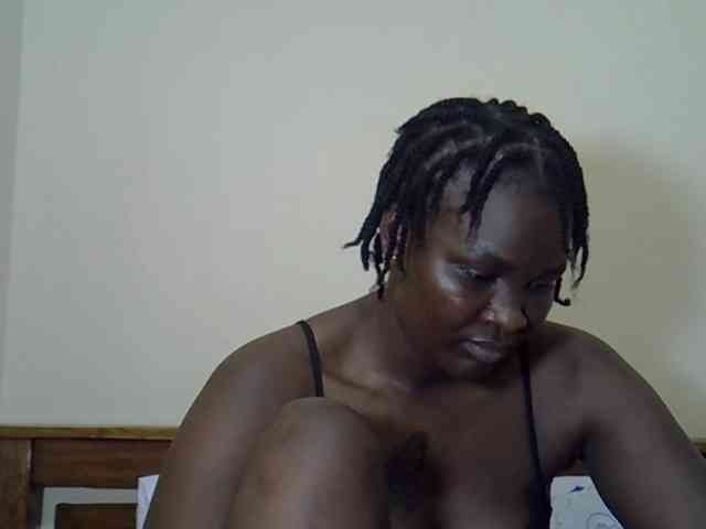 Prettyliz30 webcam