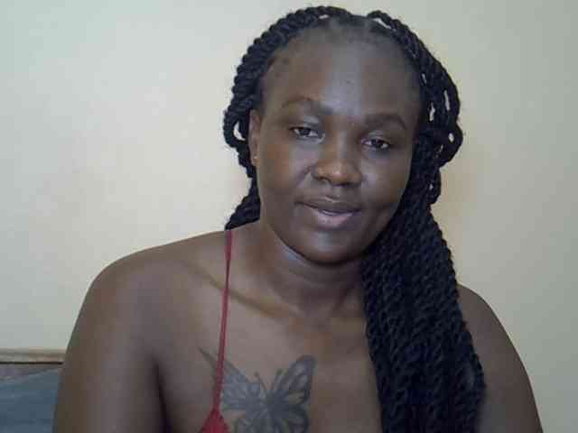 Prettyliz30 webcam