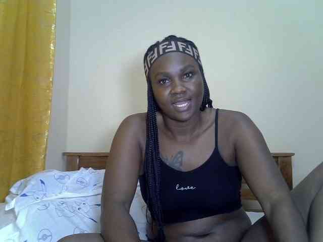 Prettyliz30 webcam