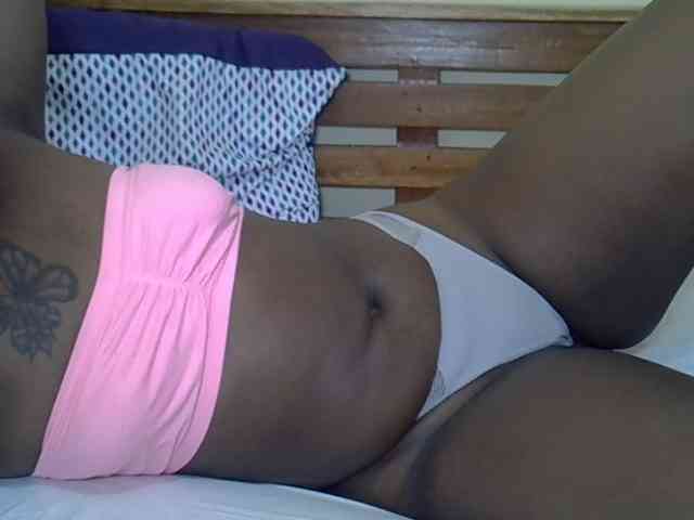 Prettyliz30 webcam